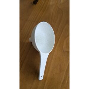 Vintage Tupperware Speckled Granite White Blue Funnel Long Handle 6 Inch 1624